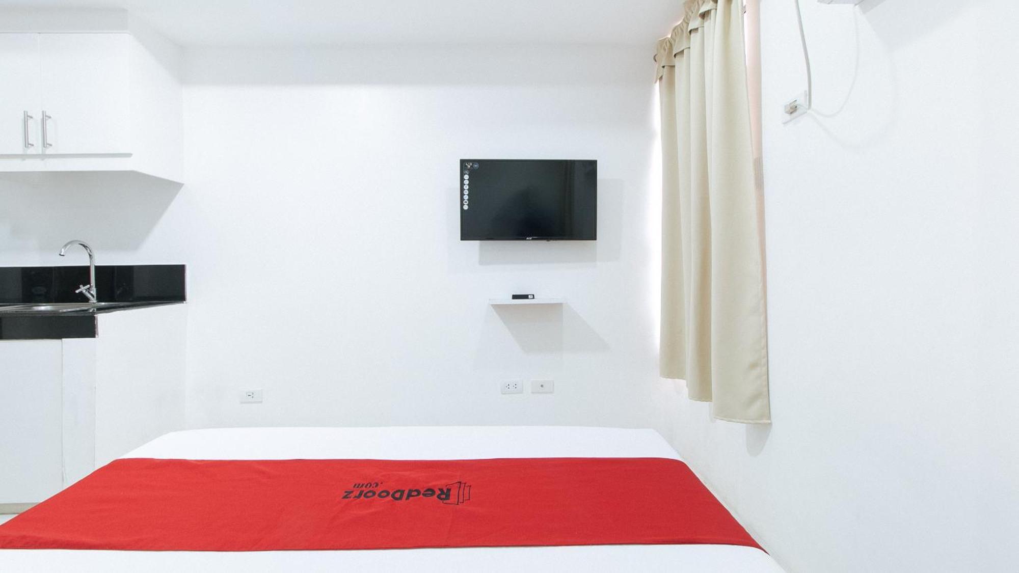 סן פדרו מקאטי Reddoorz At Dbuilders Rooms Bangkal Makati מראה חיצוני תמונה